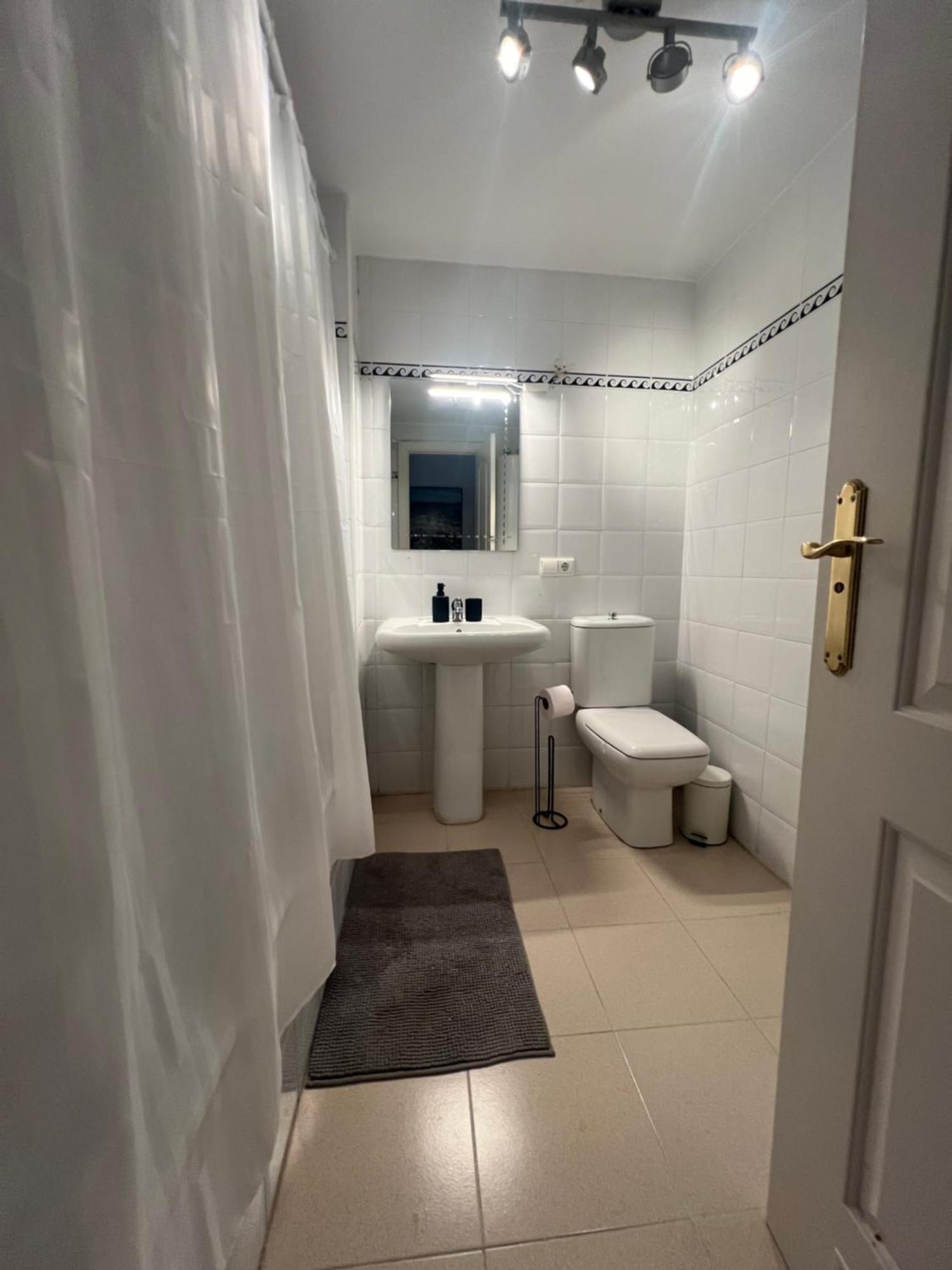 2 Bedroom 2 Bathroom Apartment Marbella East - La Reserva De Marbella Exterior foto