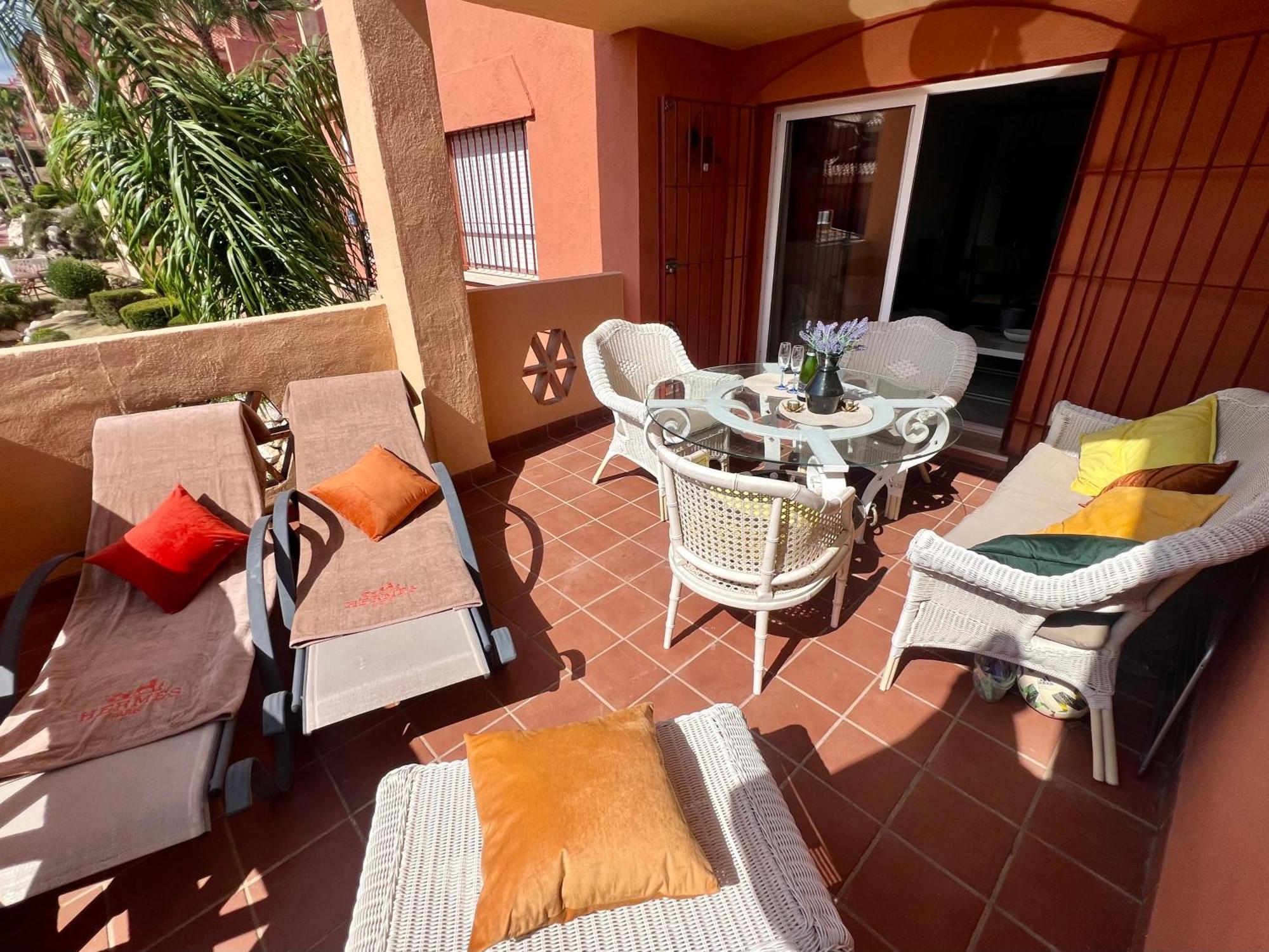 2 Bedroom 2 Bathroom Apartment Marbella East - La Reserva De Marbella Exterior foto